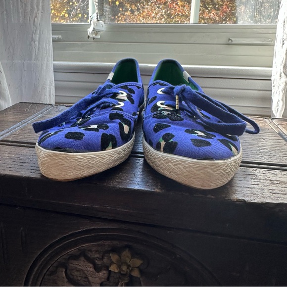Kate Spade x Keds • Leopard Pointer Sneakers in Emperor Blue - Picture 3 of 10